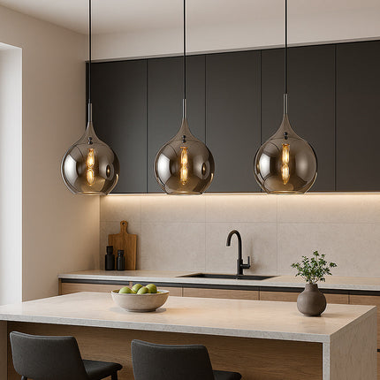 Lampadario a sospensione di design con sfera in vetro attacco E27