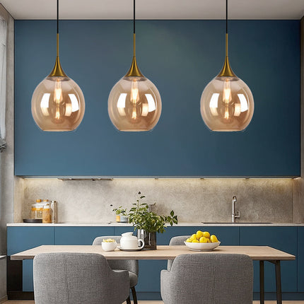 Lampadario a sospensione di design con sfera in vetro attacco E27