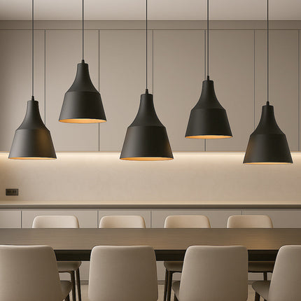 Lampadario a sospensione con paralume a cupola con attacco E27 enzoled