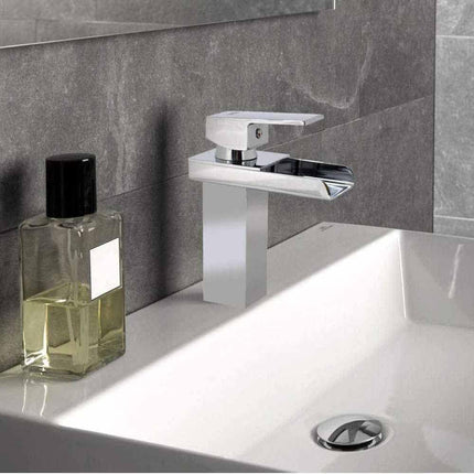 Miscelatore a cascata cromato da lavabo per bagno canna alta o bassa leva monocomando rubinetto per lavandino moderno modello cascata silver - enzoled