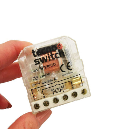 Relè interruttore impulsi elettromeccanico con circuito bobina separata 2 contatto 1no 230V 10A - enzoled