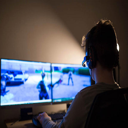 Kit 4 in 1 postazione gaming  tastiera mouse usb cuffia tappetino per videogiochi - enzoled