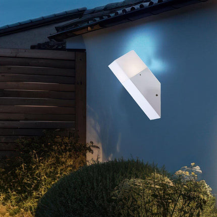 Applique a muro oblique per esterno con attacco E27 in alluminio lampada da parete per balcone terrazzo facciata casa IP44 - enzoled