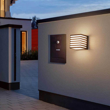 Applique da muro per esterno a led 10 watt lampada decorativa a strisce cubo nero da parete per facciata balcone terrazzo IP54luce fredda 6500k calda 3000k naturale 4000k - enzoled