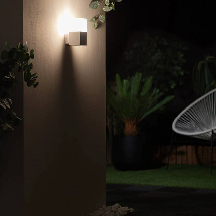 Applique a muro per esterno lampada da parete in alluminio attacco E27 per facciata terrazzo balcone IP44 - enzoled