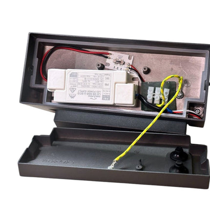 Applique da parete per esterno 21 watt tecnologia cct 3 tonalità di luce lampada da muro inclinabile a led IP65 - enzoled