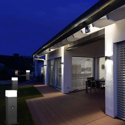 Lampione da giardino per esterno con sensore di movimento in alluminio attacco E27 lampada da terra lampioncino per vialetti IP44 - enzoled