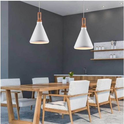 Lampadario a sospensione stile industriale in metallo pendente a cono attacco E27 luce tavolo cucina di colore nero o bianco - enzoled