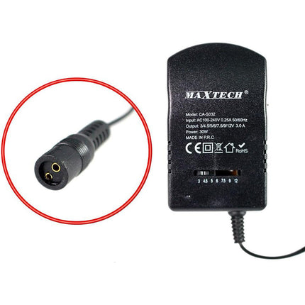 Alimentatore universale da 3 a 12V con switch 6 connettori 15 Watt