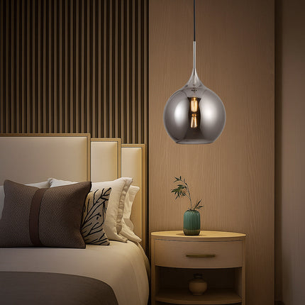 Lampadario a sospensione di design con sfera in vetro attacco E27