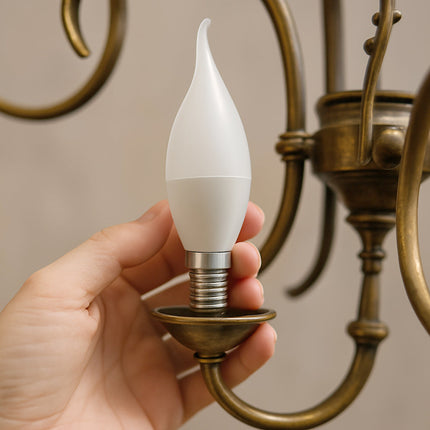 Lampadina led E14 8 watt colpo di vento luce fredda calda e naturale enzoled
