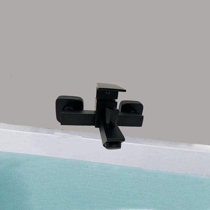 Rubinetto per bagno ultra moderno di forma quadrata miscelatore orientabile per vasca da bagno nero opaco modello Firenze - enzoled