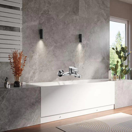 Rubinetto per bagno moderno miscelatore orientabile quadrato per vasca in ottone cromato lucido modello Cube - enzoled
