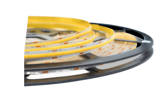 Strisce LED 24V 3000K (luce calda) - 50m, PVC flessibile 8mm - Illuminazione a fascia continua enzoled