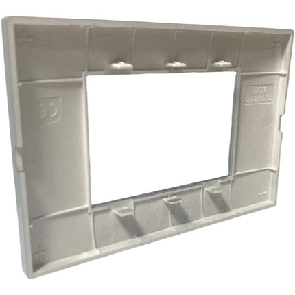 Placchetta per interruttore a 3 4 7 posti silver cassetta 503 compatibile con vimar plana supporto cover - enzoled
