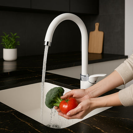 Rubinetto da cucina miscelatore per lavello colore bianco opaco enzoled