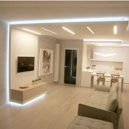Striscia led 2835 strip 5 metri bobina adesiva 600 led IP55 enzoled