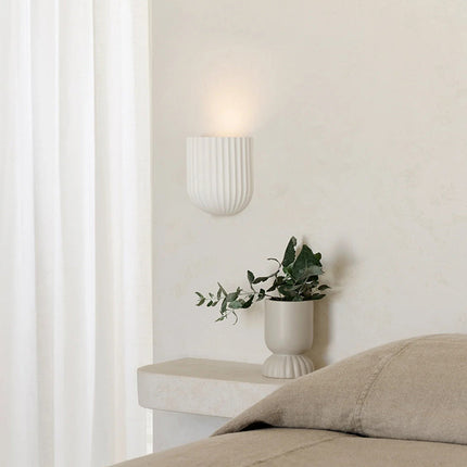 Applique in gesso rigato da parete lampada da muro verniciabile attacco GU10 - enzoled