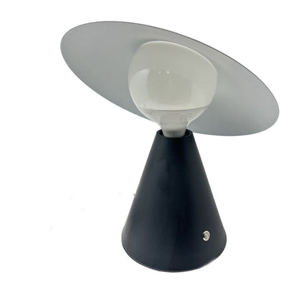 Lampada da tavolo decorativa con paralume a cappello orientabile stile contemporaneo lume da comodino E27 - enzoled