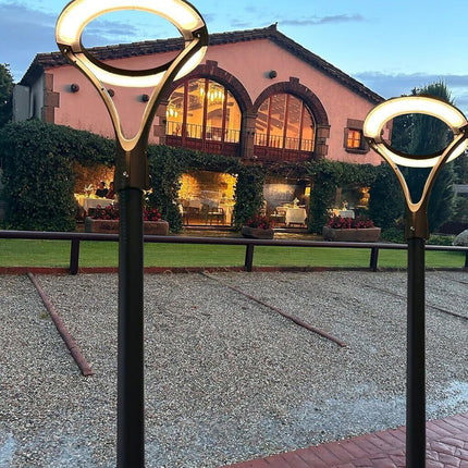 Lampione da giardino 100 watt lampada moderna da esterno con palo da 3 metri per vialetti cortile ville a tenuta stagno IP65 - enzoled